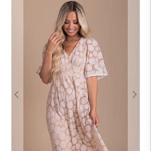 Medium Bella Ella Cream lace dress